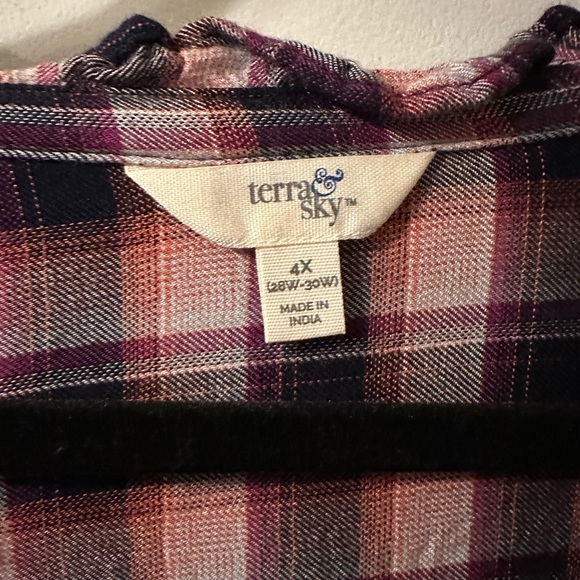 Button down top - Picture 2 of 2